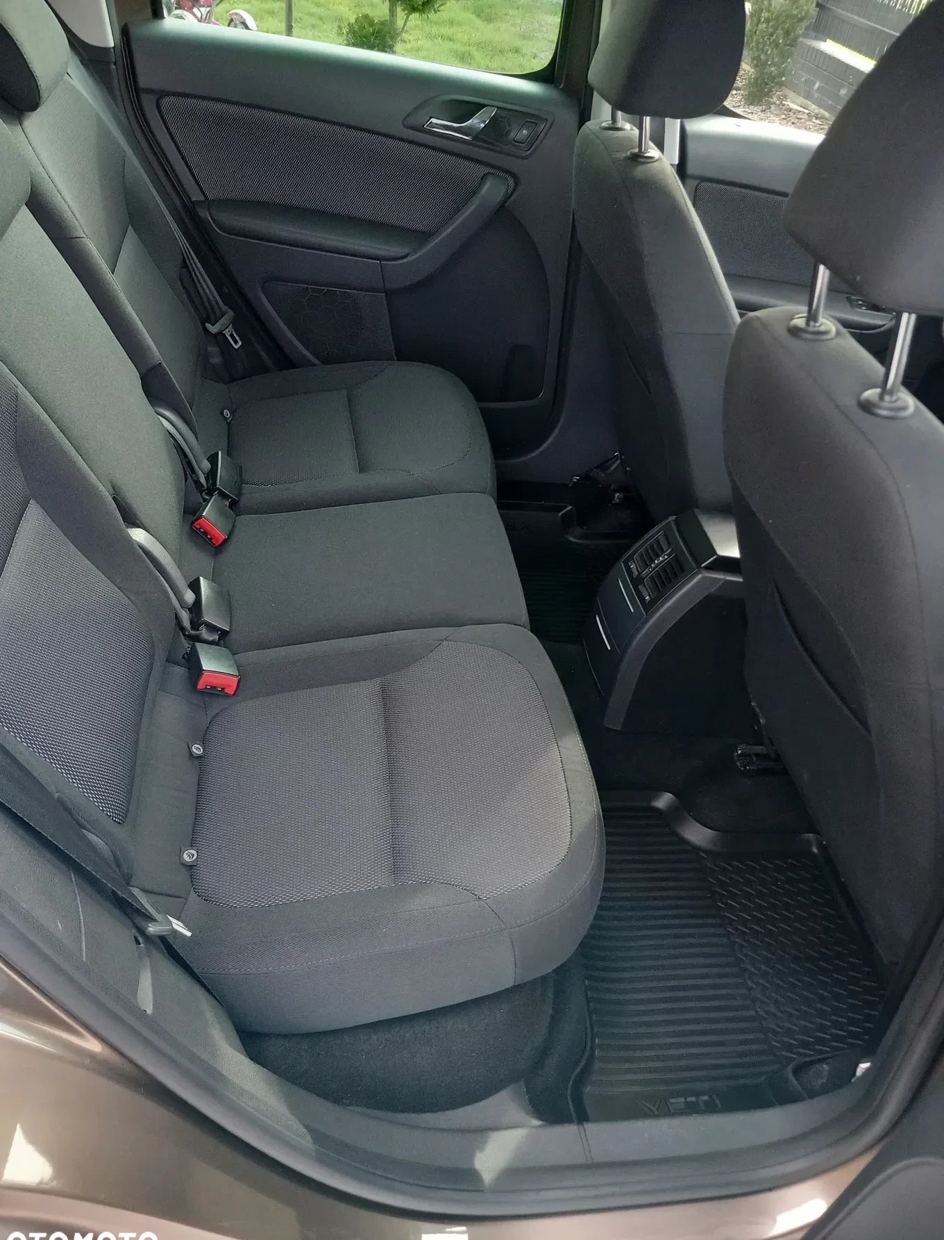 Skoda Yeti cena 28900 przebieg: 224000, rok produkcji 2011 z Czyżew małe 92